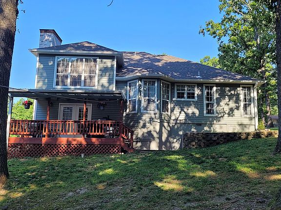 4th image of 7 Centennial Dr