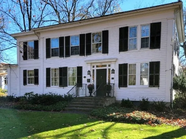 172 Aurora St, Hudson, OH 44236