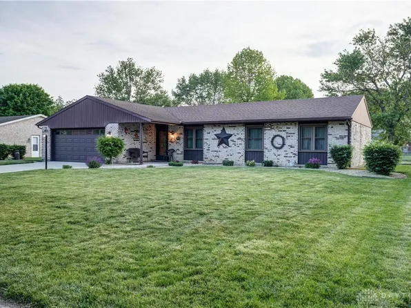1142 Howard Dr, Greenville, OH 45331