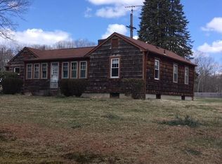 1261 Middle Rd, East Greenwich, RI 02818