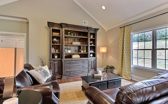 4th image of 1211 Little Shadden Way