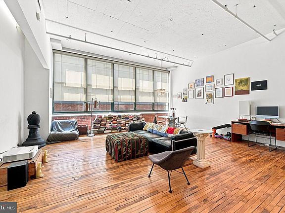 2nd image of 314 N 12th St APT 505
