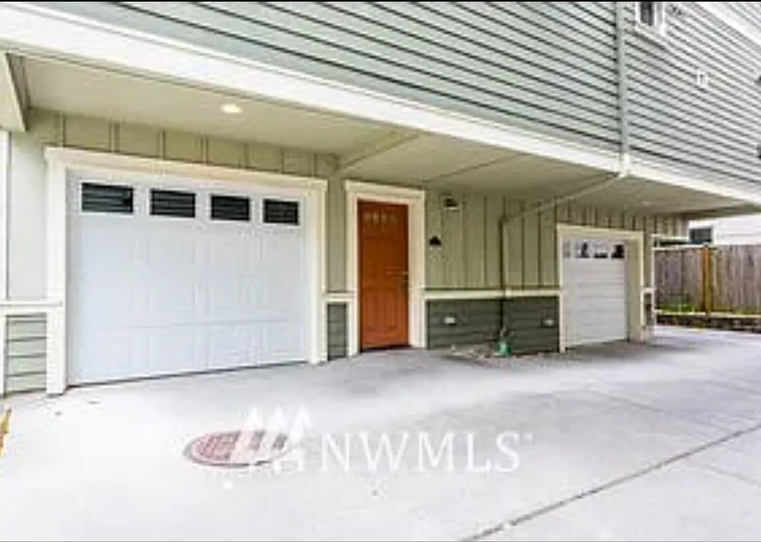 4 bed, 1600 sqft, $3,050 — Photo 3