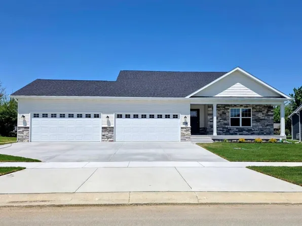 4863 Richard Dr, Lowell, IN 46356