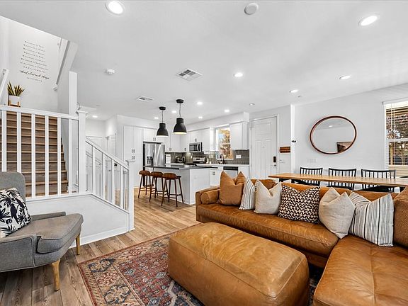 5th image of 215 Red Brick Dr Unit 6