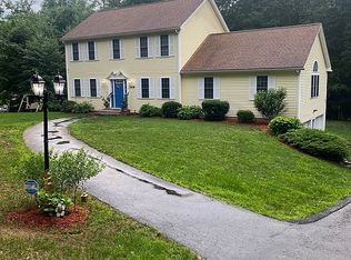 249 Pommogussett Rd, Rutland, MA 01543