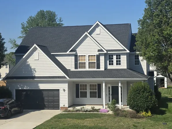 158 Eagleton Cir, Moyock, NC 27958