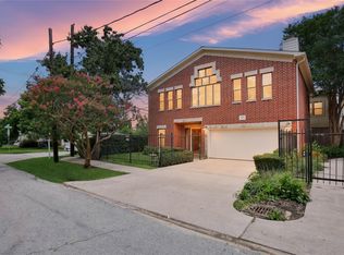 5022 Darling St, Houston, TX 77007
