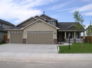 4911 Green Knl, Meridian, ID 83646