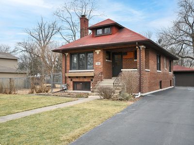 348 S Lewis Ave, Lombard, IL, 60148