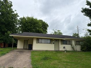 3400 Black Lake Cir, Bossier City, LA 71112
