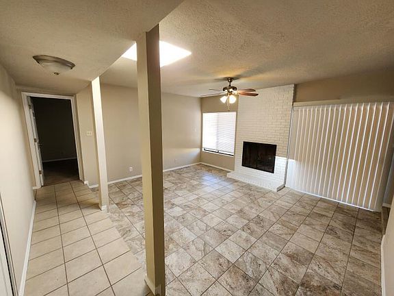 2nd image of 5531 Edie Pl NW