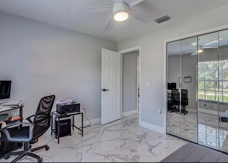 5452 Ashland Dr — Photo 30
