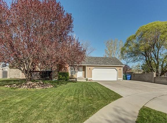 2nd image of 12726 S Bergen Cir