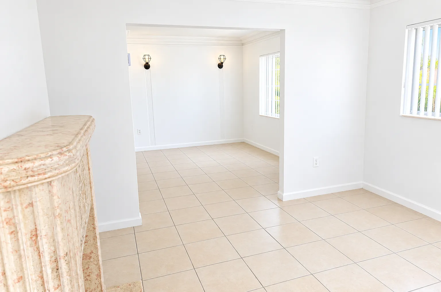 3 bed, 1308 sqft, $2,900 — Photo 3
