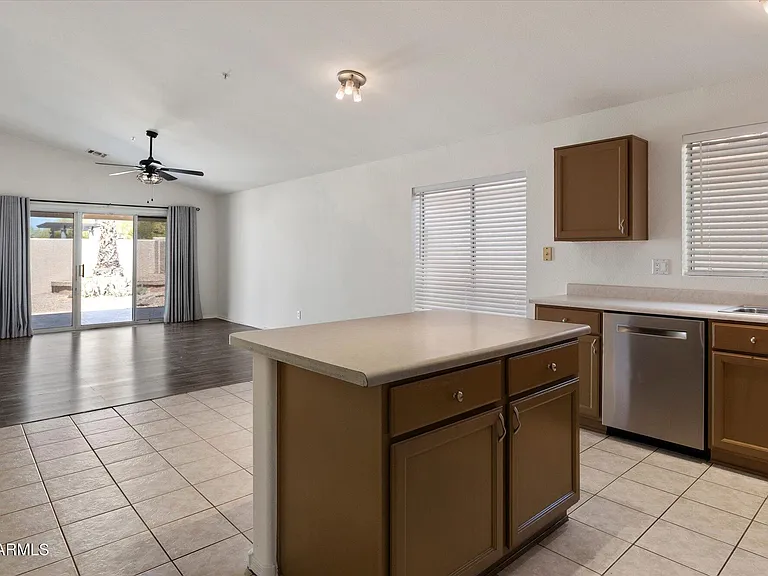 23590 N 73rd Pl — Photo 11