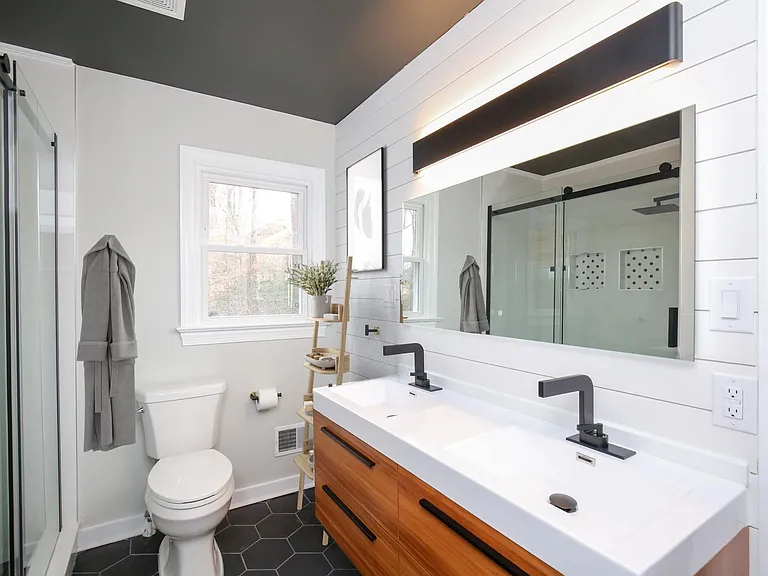 6812 Jean Dr — Photo 13