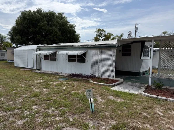 28 Rose Ln, Mount Dora, FL 32757