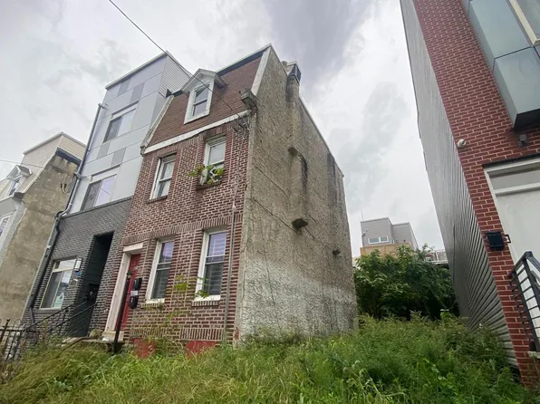 2116 N Franklin St, Philadelphia, PA 19122