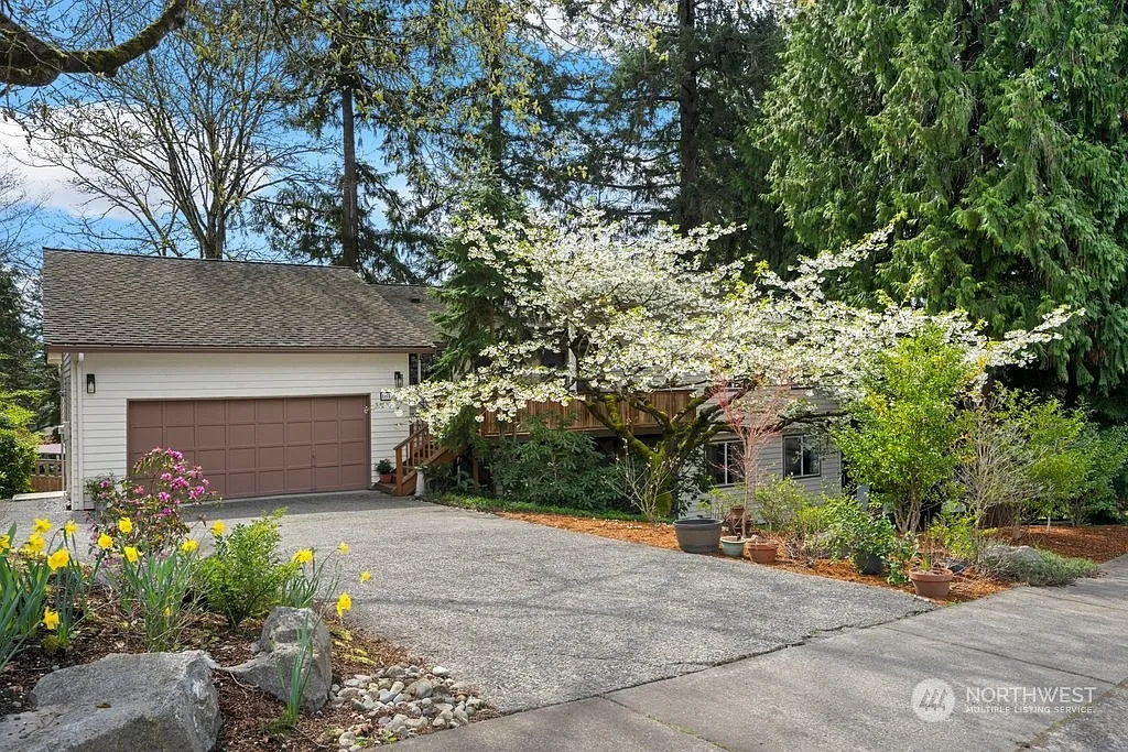 16125 NE 95th Court photo 1