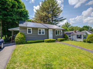 56 Newland Ave, Augusta, ME 04330