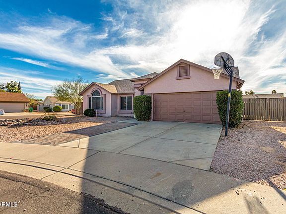 4th image of 1334 N Papillon Cir