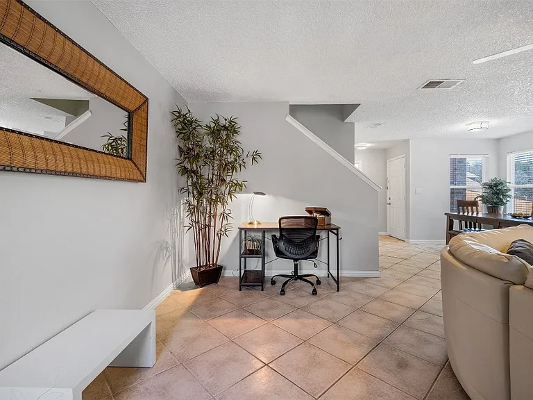3208 Twinberry Cv #A — Photo 9