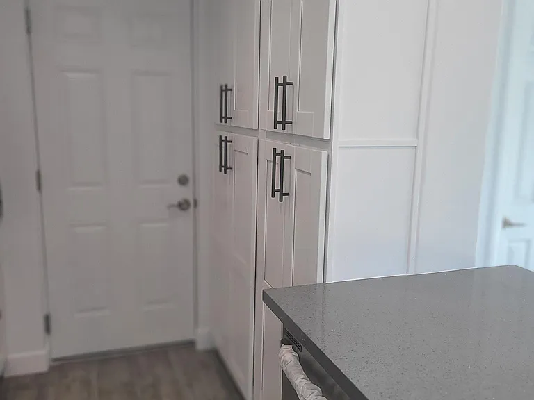 668 Del Mar Ave — Photo 17