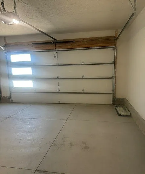 8911 Peregrine Rd — Photo 6