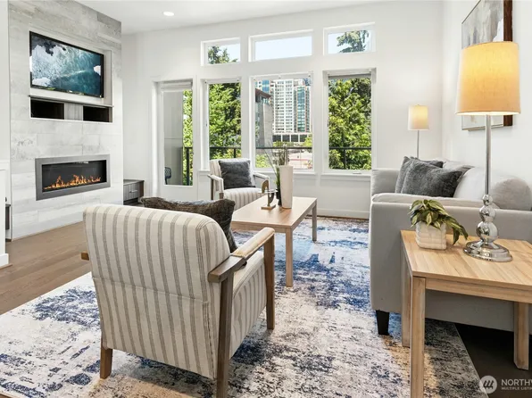 10762 SE 1st Drive #22, Bellevue, WA 98004