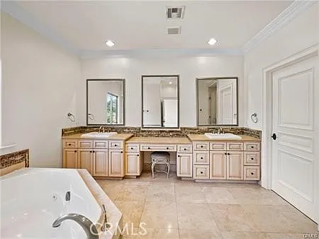 14739 Hesby — Photo 19