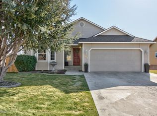 5104 Overbluff Dr, Yakima, WA