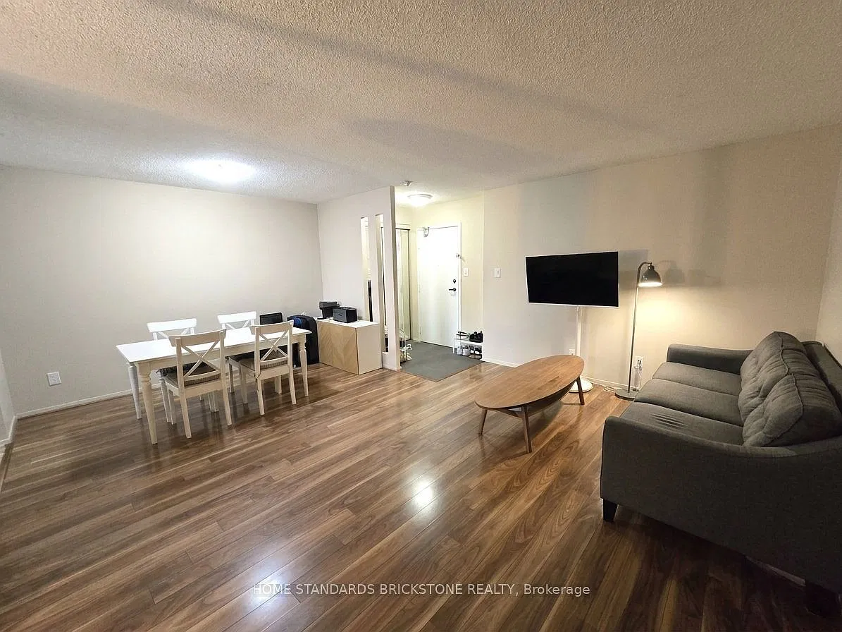 2 bed, $2,700 — Photo 4