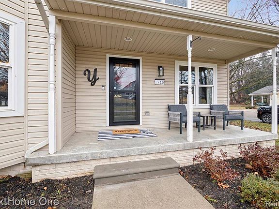 4th image of 410 Mont Eagle St