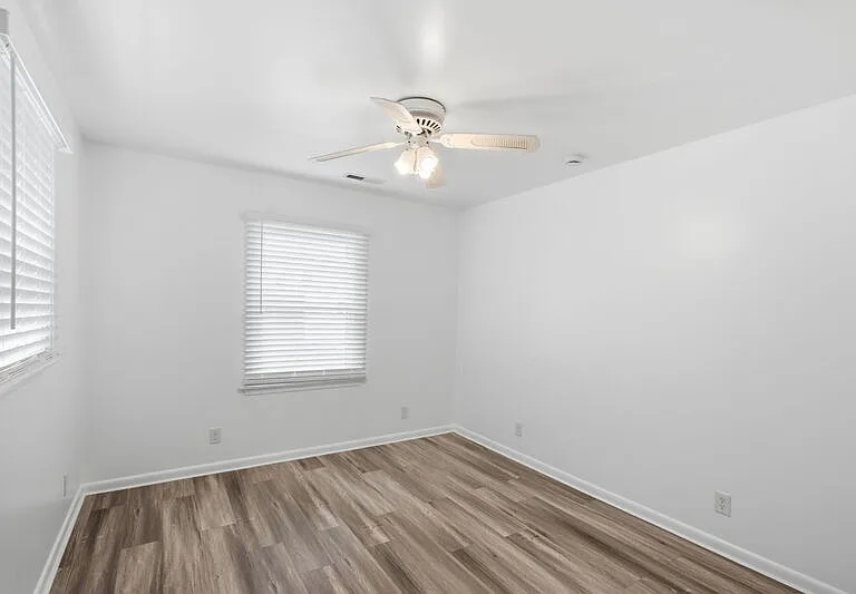 5545 Aragon Dr — Photo 20