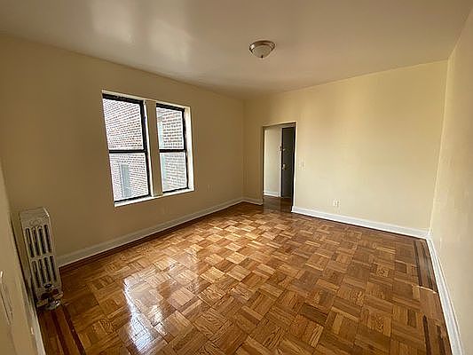 2nd image of 1230 Leland Ave APT 3B