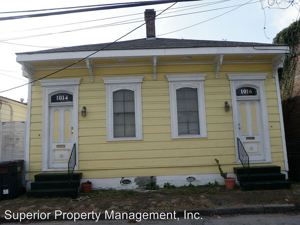 1st image of 1016 Thalia St