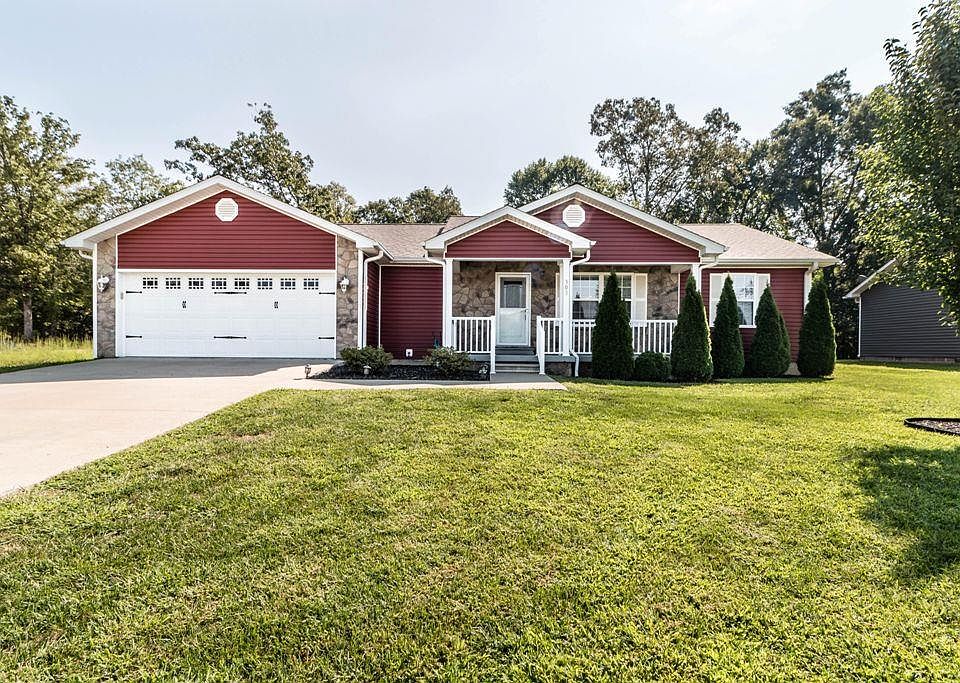 1st image of 303 Murfield Dr