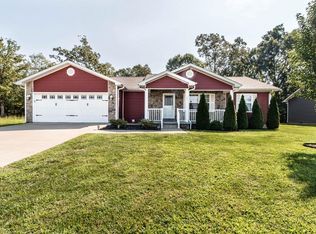 303 Murfield Dr, Poplar Bluff, MO 63901