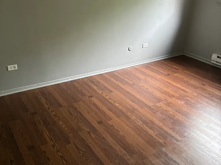 1929 N Green Ln N #2B — Photo 8