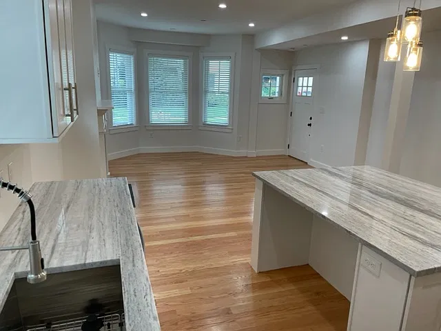 1 bed, 1300 sqft, $2,900 — Photo 3