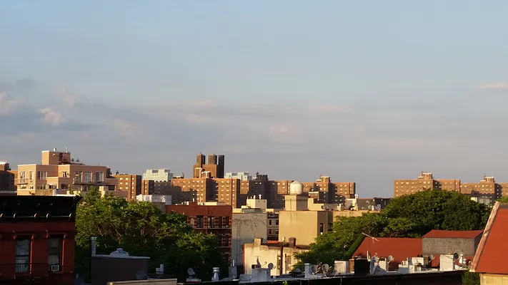 Rented by Helm Management | media 43