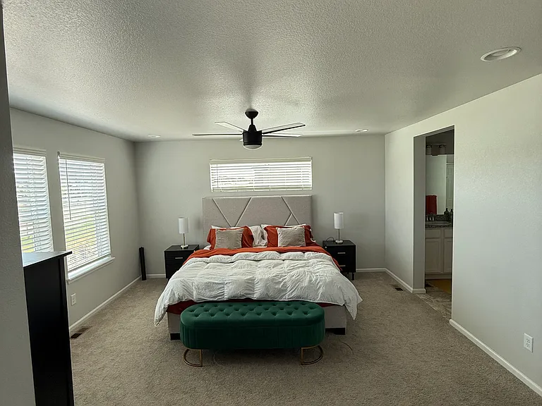 6551 N Dunkirk St — Photo 9