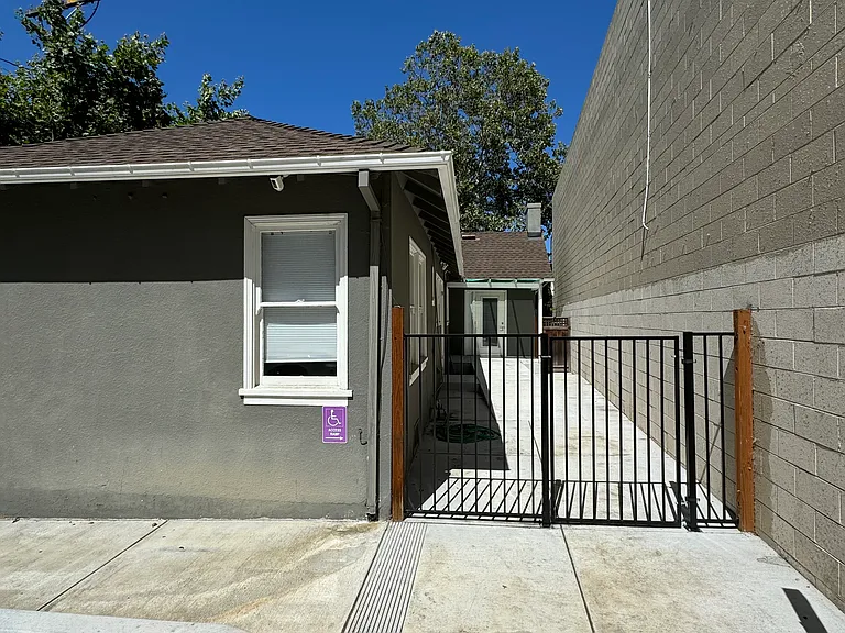 1203 Lincoln Ave — Photo 16