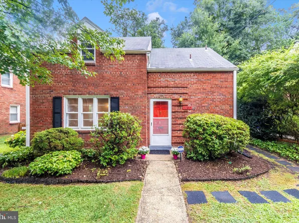 1027 Carson St, Silver Spring, MD 20901