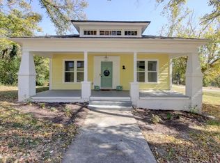 2871 Jarman Hollow Rd, Palmyra, TN 37142