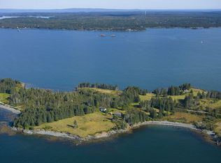 898 Crabtree Point Rd, North Haven, ME 04853