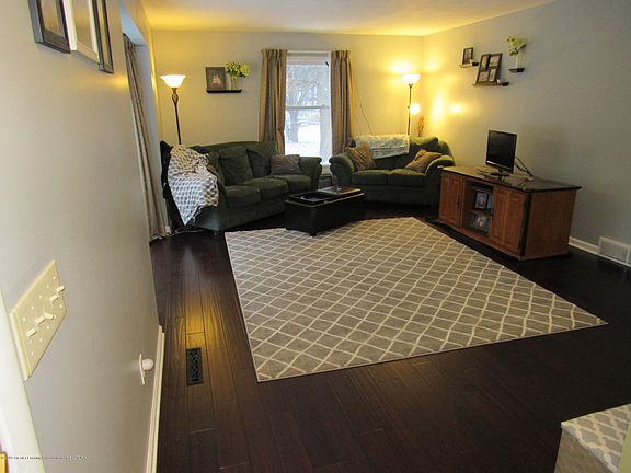 5th image of 3466 Beechwood Dr