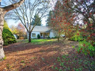 895 Glory Dr, Eugene, OR 97404