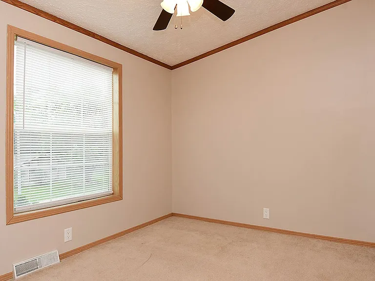 38 Cypress St — Photo 21